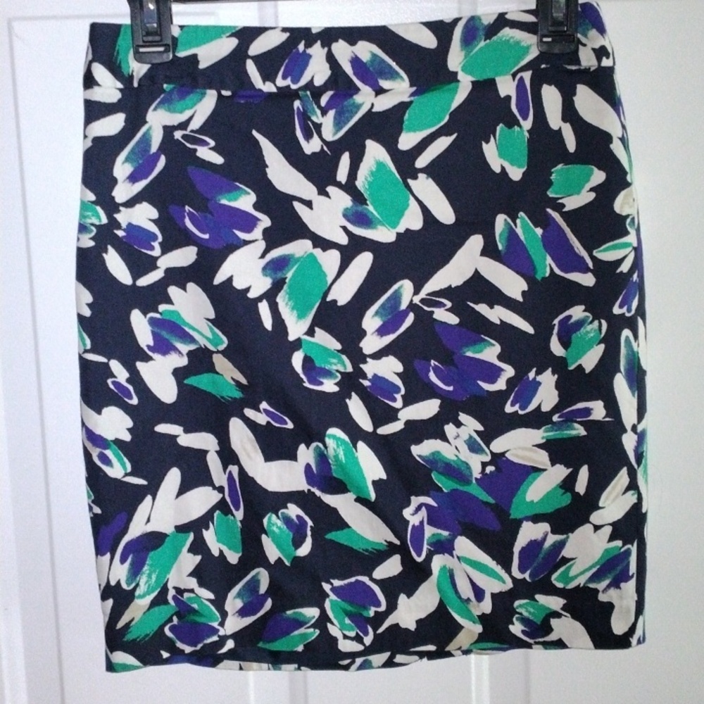Loft skirt